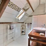 Le Domaine D'etaville Bed and Breakfast Sottevast