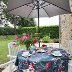 Bed and Breakfast Le Domaine D'etaville