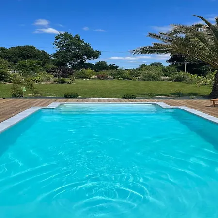 Le Domaine D'etaville