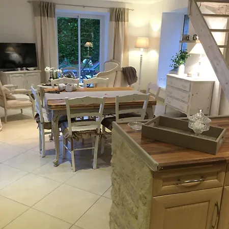 Le Domaine D'etaville 住宿加早餐酒店 Sottevast