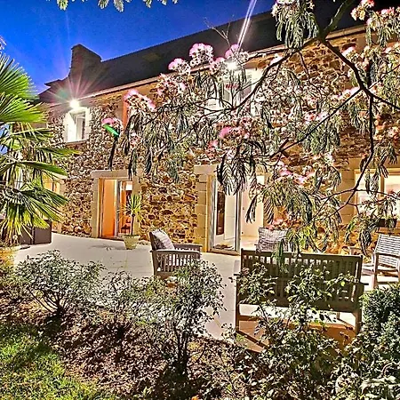 B&B Le Domaine D'etaville 4*