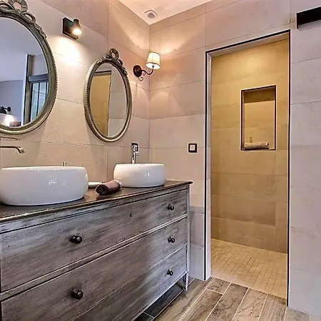 Le Domaine D'etaville B&B Sottevast