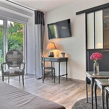 Le Domaine D'etaville 4* Sottevast