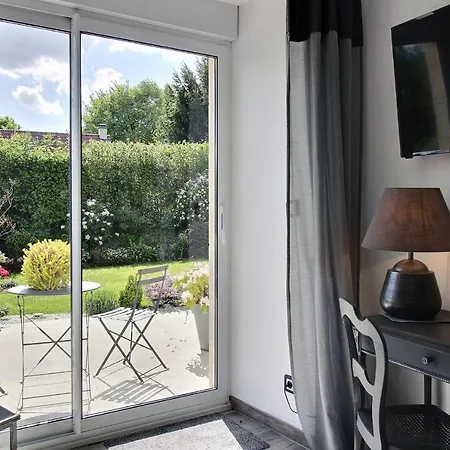Le Domaine D'etaville Bed and breakfast *
