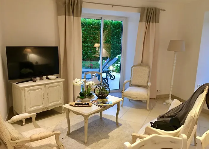 Bed & Breakfast Le Domaine D'etaville Sottevast