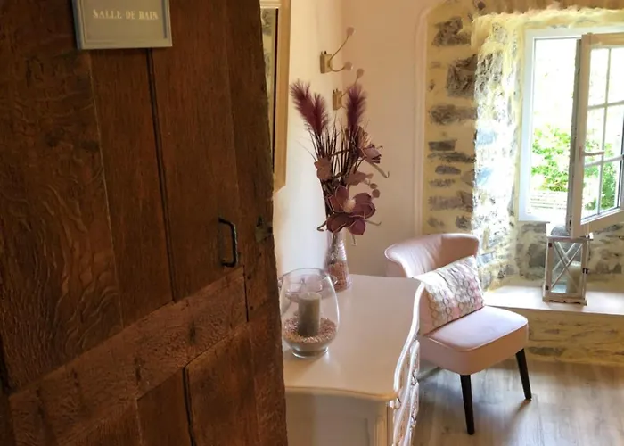 Le Domaine D'etaville Bed & Breakfast Sottevast