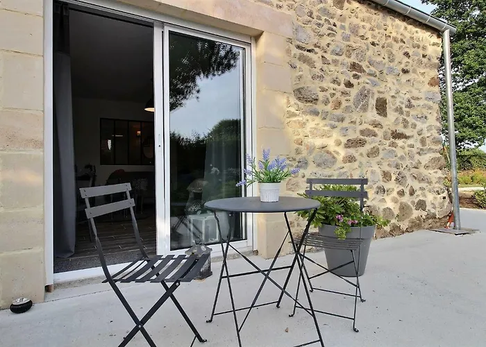 Le Domaine D'etaville Bed & Breakfast Sottevast