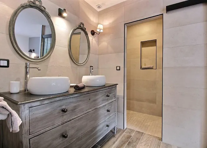 Le Domaine D'etaville